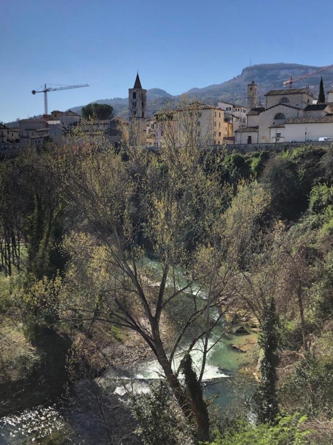 아스콜리피체노 La Casa Sul Fiume 빌라 외부 사진